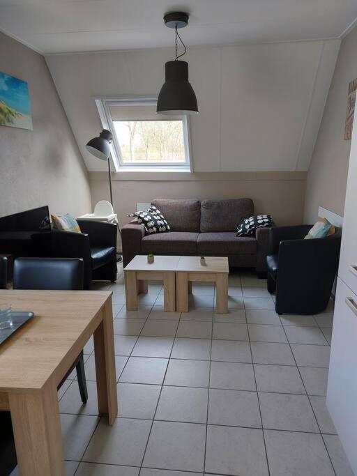 Boszicht 2 Appartement In Oostkapelle Bagian luar foto